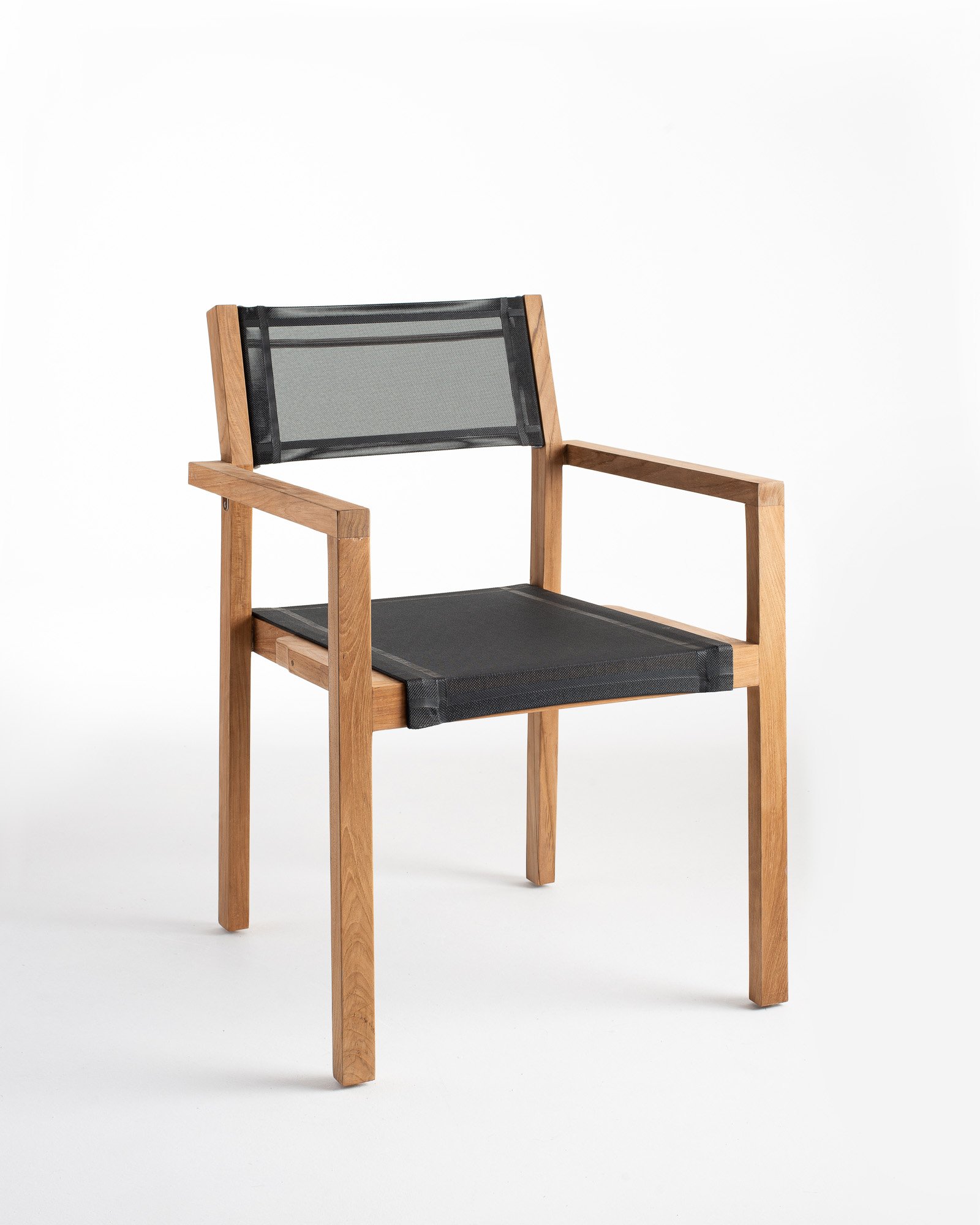 CHARL ARM CHAIR